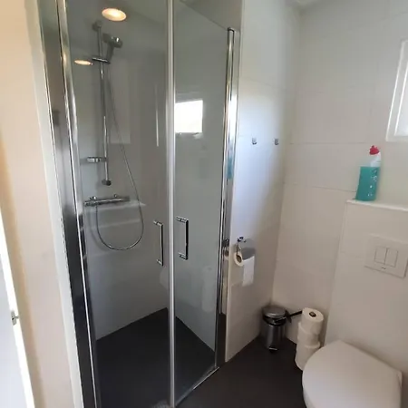 Kemping Vakantiehuisje In Andijk